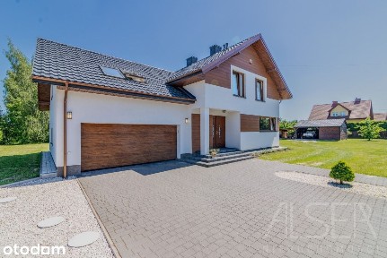 Przestronny dom 230 m2 z garażem dwustanowiskowym