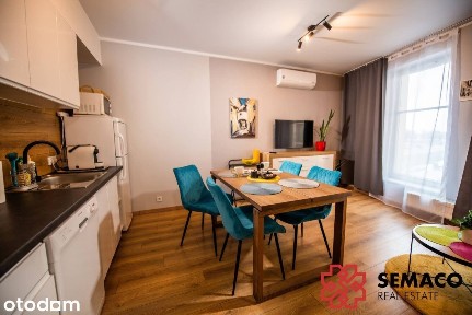 Balkon | klimatyzacja | miejsce postojowe |centrum