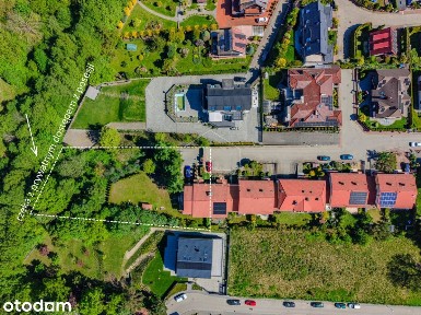 Nietuzinkowy dom na dużej działce tuż nad rzeczką