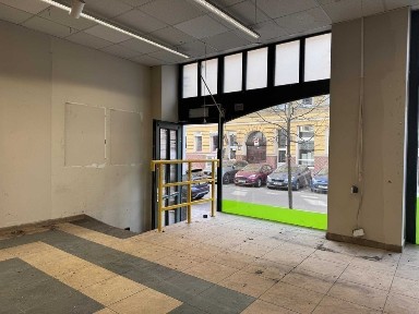 Lokal 90m2, ścisłe Centrum, duże witryny
