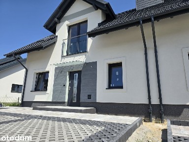 Segment Rokocin- klasyczna forma, nowoczesne akcenty, spokojna okolica