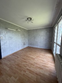 379 000 zł, 3 pokoje |49 m² | Balkon | Złote Łany, ul. Majakowskiego 19