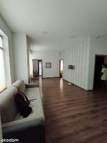 Lokal usługowy 65m2 w centrum Tarnobrzegu z dużym parkingiem