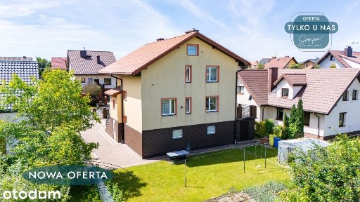 Dom wolnostojący z dwoma niezależnymi wejściami