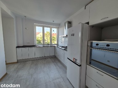 Przestronne mieszkanie 92 m² przy Metrze Marymont |4 pokoje|