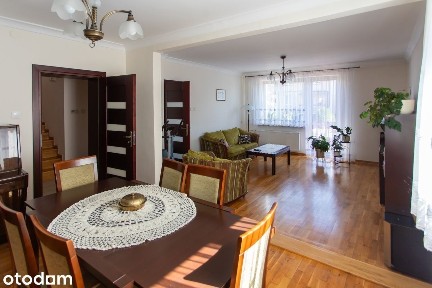 REZERWACJA Gotowy do zamieszkania dom jednorodzinny z garażem