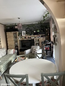 Funkcjonalne 2 pokoje z balkonem i klimatyzacją na zamkniętym osiedlu
