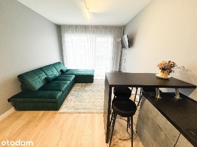 Apt. 2 pokojowy z balkonem, miejscem postojowym Dą