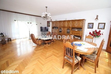 Wałbrzych Szczawienko dom w zabudowie szeregowej
