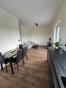 Wynajmę nowe mieszkanie / dom z ogrodem (pół bliźniaka)