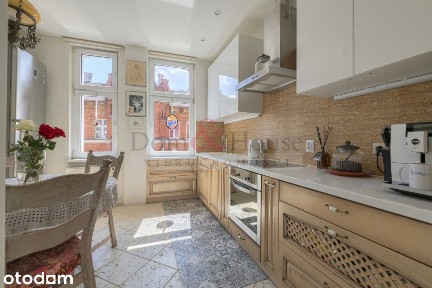 Klimatyczna kamienica z duszą | 111 m² | Balkon