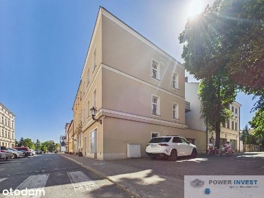 3 lokale • 2 tarasy • Centrum Leszna • garaż
