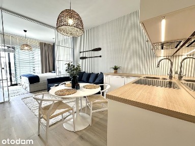 Apartament przy samym molo | V piętro | Basen