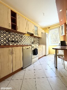 Przestronne 3 pokojowe mieszkanie z balkonem w Gdyni