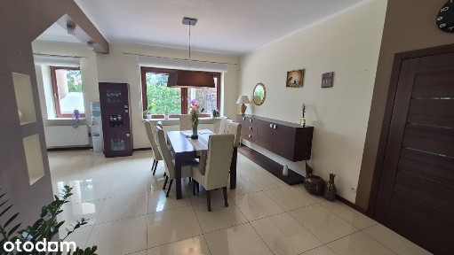 Dom, 313.0 m², Piaseczno