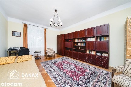 Salwator/Pl. Na Stawach! 2 pokoje, balkon, piwnica