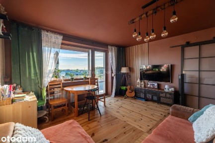 2 pokoje na dużym metrażu Balkon Po remoncie