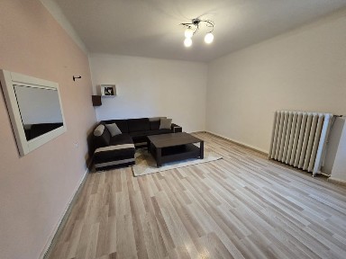 Wynajme mieszkanie centrum Jarocina Rynek 50m2