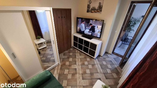 Wynajmę mieszkanie studentom, 2 pokoje, kuchnia i łazienka poza nimi