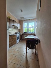 Duży pokój z balkonem na wynajem Os. Czecha 71 Poznań