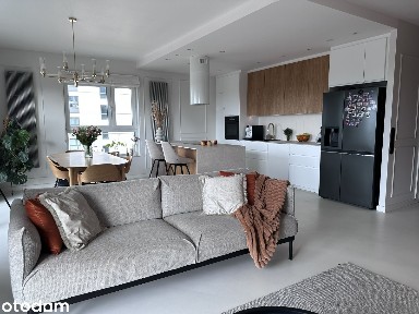 Pełna panorama Warszawy w Twoim salonie i sypialni, 5 pokoi | 2x garaż