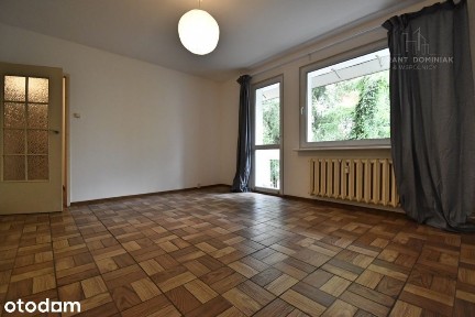 Oddzielne dwa pokoje z balkonem