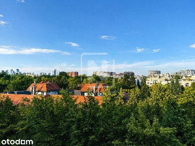 Panorama miasta •Oaza zieleni •Przy parku
