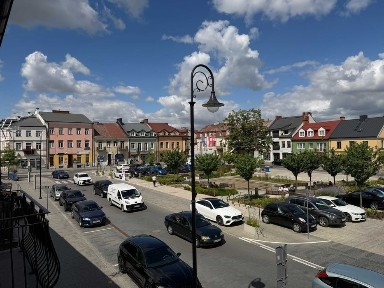 Prestiżowy lokal usługowo-handlowy w samym centrum Płońska -Rynek pow 175m2, Nowa kamienica
