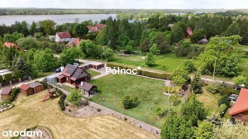 Sajzy gm. Ełk, uroczy domek nad jeziorem Łaśmiady