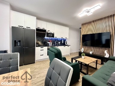 PORT POPOWICEAPARTAMENT3POKOD SIERPNIA