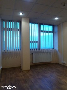 Biuro 24h na dobę z parkingiem i recepcją 20m2