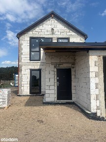 Bliźniak z garażem i dużą działką 500m²