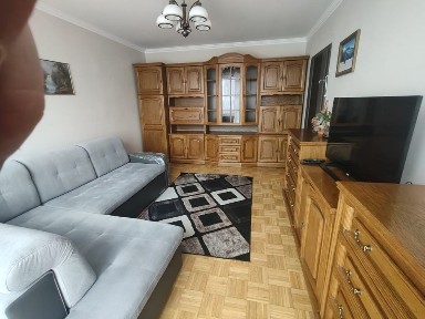 Wynajmę mieszkanie 2 pokojowe w Sośnicy - 43m - 3 piętro.