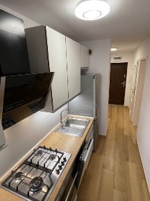 Kapuściska,Szarych Szeregów,40m2.2 pok,5piętro,winda,po remoncie.