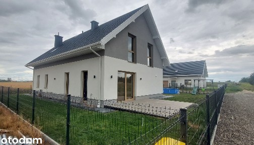NOWY dom, gotowy do zamieszkania!