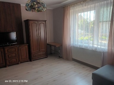 Wynajem mieszkania/pokoje dla kobiet
