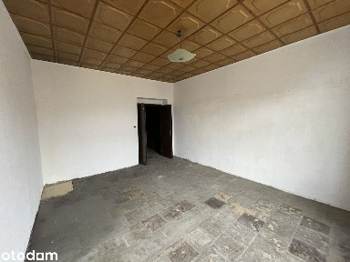 Tanie mieszkanie w kamienicy w centrum Częstochowy 70 m2, 2 piętro