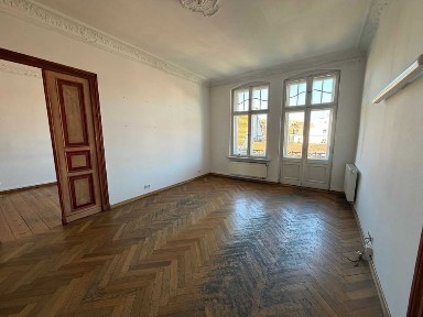 Szewska - 4 pokoje + garderoba - Centrum - bez prowizji