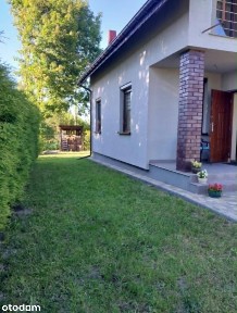 Wolnostojący dom do zamieszkania w zielonej okolicy - Czatachowa
