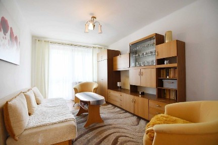 2 pokoje, osobna kuchnia 40 m2 ul. Mikołajczyka balkon