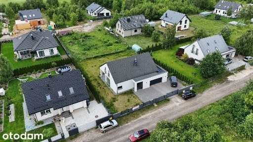 Nowoczesny dom wolnostojący pod Warszawą