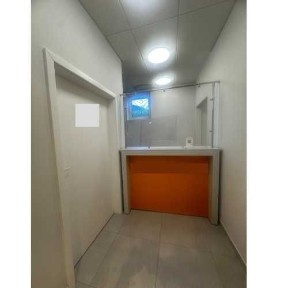 Lokal na Gabinet lekarski, terapeutyczny /Punkt pobrań 72m2