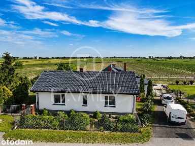 Nieruchomość z dwoma niezależnymi domami - 239 m²