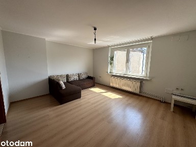 Przestronne mieszkanie w kamienicy