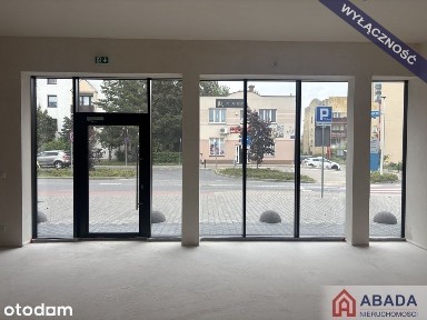 Gastro, 2 wejścia, duży parking prywatny