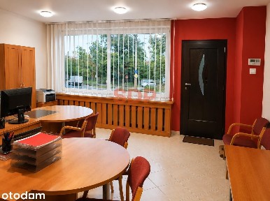 LOKAL USŁUGOWY, 3 pomieszczenia, dwa wejścia
