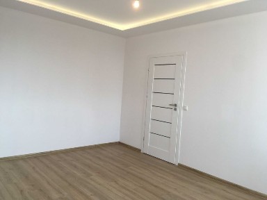 Komfortowe 2-pokojowe mieszkanie 35 m² w odrestaurowanej kamienicy - centrum Lublińca
