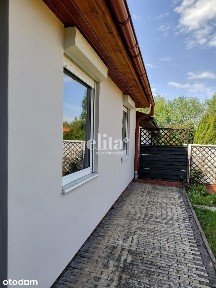 Dom szeregowy dla rodziny blisko natury