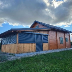 Do wynajęcia domek drewniany 50 m2 Wiekowo widok na jezioro na cały okres wakacji