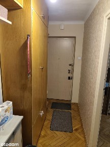 Dwupokojowe mieszkanie z oddzielną kuchnią w centrum